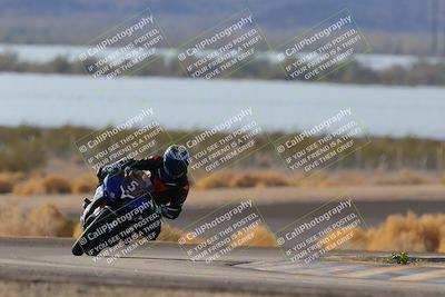 media/Dec-18-2022-SoCal Trackdays (Sun) [[8099a50955]]/Turn 14 (940am)/